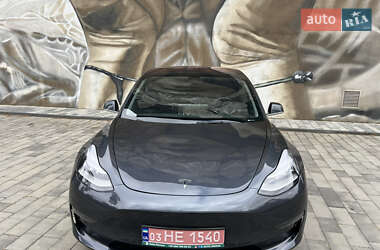 Седан Tesla Model 3 2018 в 