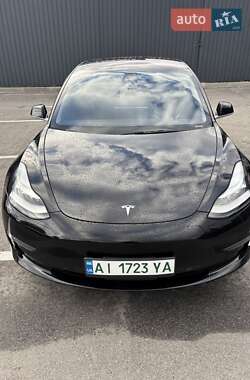 Седан Tesla Model 3 2018 в Киеве