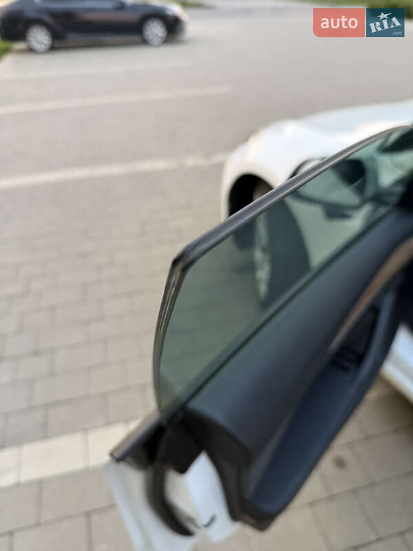 Седан Tesla Model 3 2021 в Ужгороде фото 52 Седан Tesla Model 3 2021 в Ужгороде