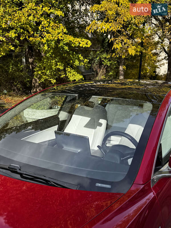 Седан Tesla Model 3 2019 в Львові фото 9 Седан Tesla Model 3 2019 в Львові