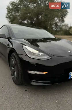 Седан Tesla Model 3 2022 в  фото 5 Седан Tesla Model 3 2022 в