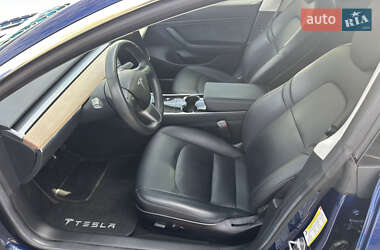 Седан Tesla Model 3 2018 в 