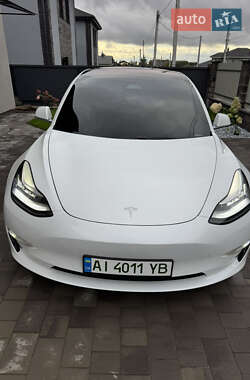 Седан Tesla Model 3 2018 в 