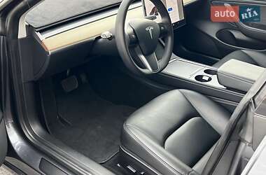 Седан Tesla Model 3 2021 в  фото 11 Седан Tesla Model 3 2021 в