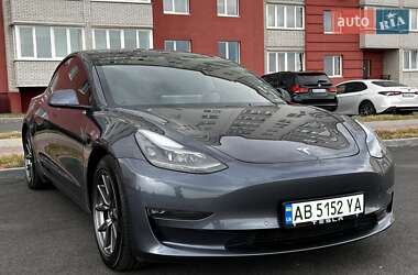 Седан Tesla Model 3 2021 в  фото 2 Седан Tesla Model 3 2021 в