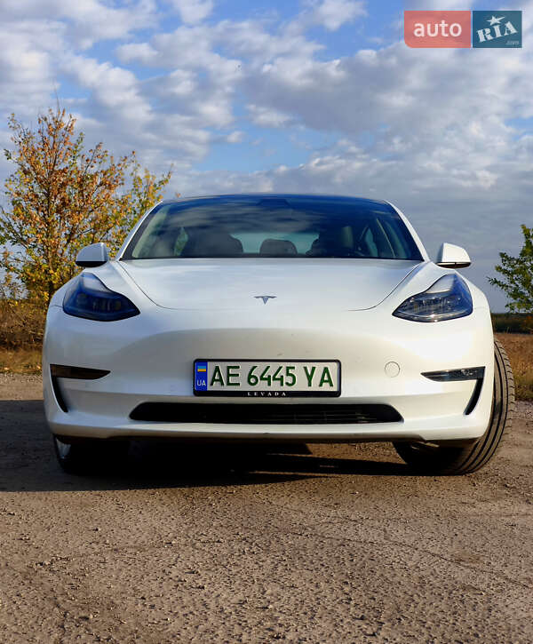 Седан Tesla Model 3 2022 в Павлограде фото 6 Седан Tesla Model 3 2022 в Павлограде