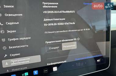 Седан Tesla Model 3 2019 в 