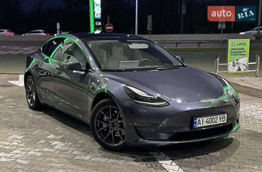 Седан Tesla Model 3 2022 в Києві