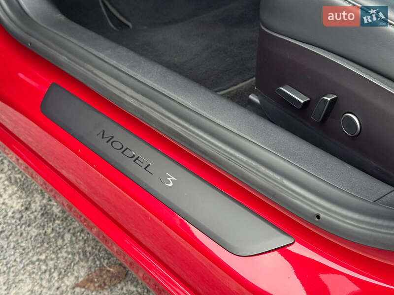 Седан Tesla Model 3 2022 в Киверцах фото 30 Седан Tesla Model 3 2022 в Киверцах