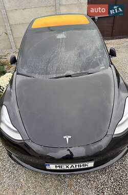 Седан Tesla Model 3 2018 в Днепре