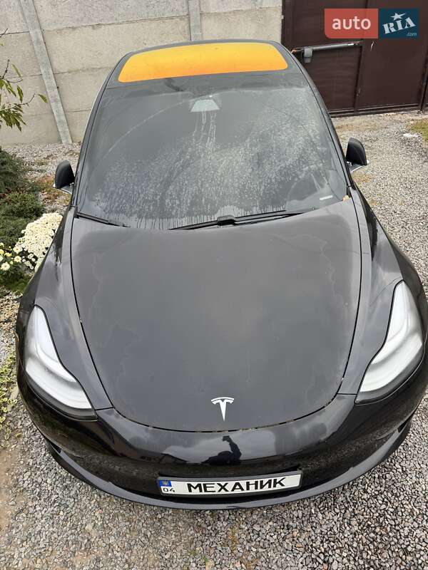 Седан Tesla Model 3 2018 в Днепре