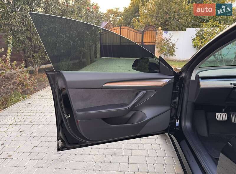 Седан Tesla Model 3 2022 в Одесі