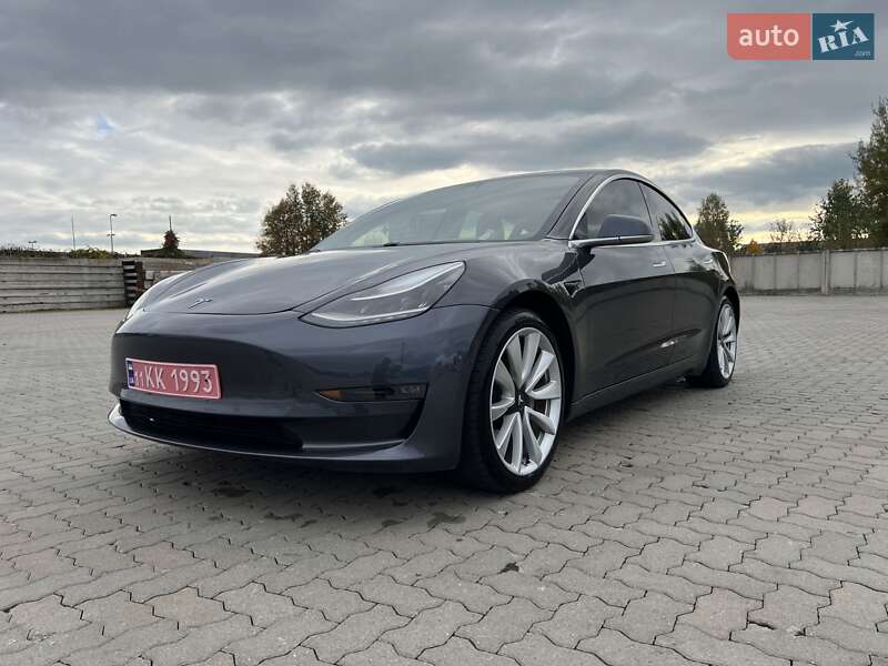Седан Tesla Model 3 2019 в Сарнах фото 20 Седан Tesla Model 3 2019 в Сарнах