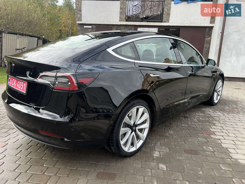 Седан Tesla Model 3 2019 в Львове фото 7 Седан Tesla Model 3 2019 в Львове