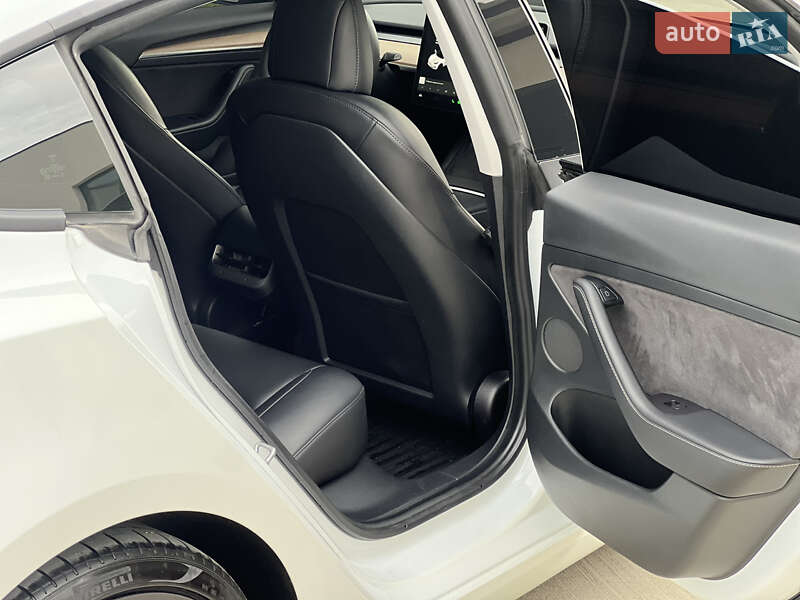 Седан Tesla Model 3 2021 в Луцьку фото 41 Седан Tesla Model 3 2021 в Луцьку