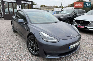 Седан Tesla Model 3 2021 в Полтаве
