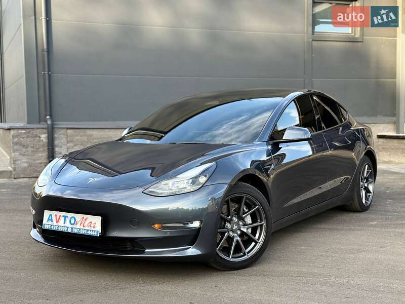 Седан Tesla Model 3 2022 в Кривому Розі фото Седан Tesla Model 3 2022 в Кривому Розі