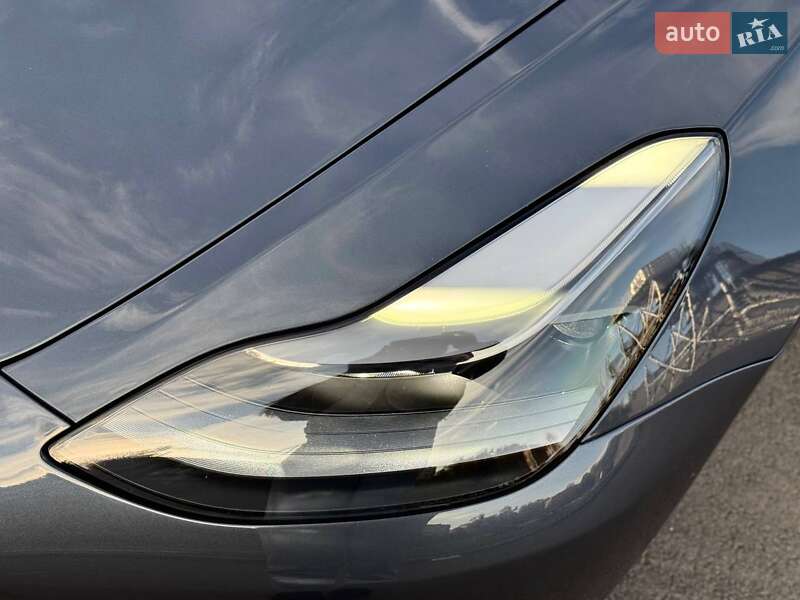 Седан Tesla Model 3 2022 в Кривому Розі фото 20 Седан Tesla Model 3 2022 в Кривому Розі