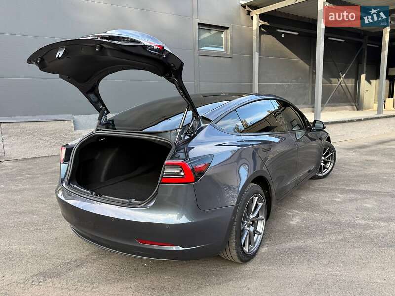 Седан Tesla Model 3 2022 в Кривому Розі фото 15 Седан Tesla Model 3 2022 в Кривому Розі