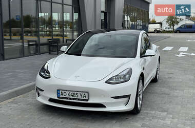 Седан Tesla Model 3 2021 в  фото 2 Седан Tesla Model 3 2021 в
