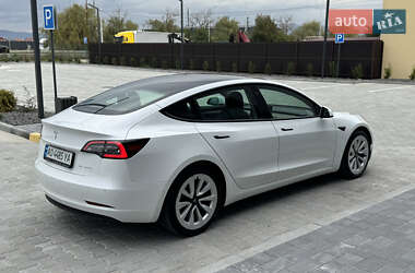 Седан Tesla Model 3 2021 в  фото 7 Седан Tesla Model 3 2021 в