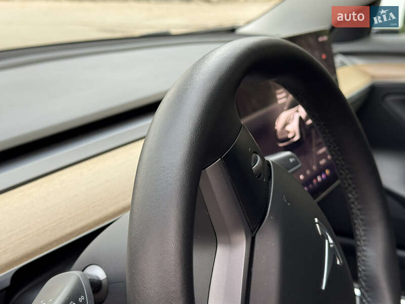 Седан Tesla Model 3 2022 в Нетешине фото 17 Седан Tesla Model 3 2022 в Нетешине