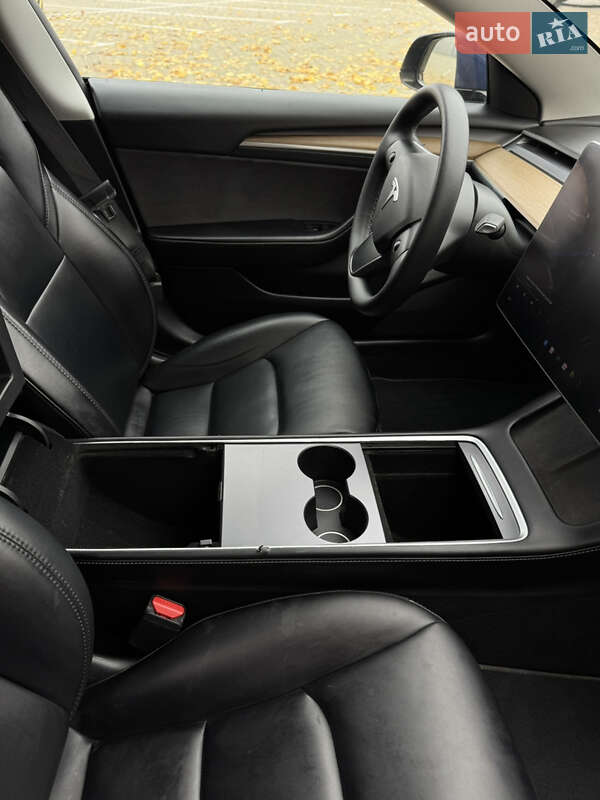 Седан Tesla Model 3 2021 в Тернополе фото 13 Седан Tesla Model 3 2021 в Тернополе