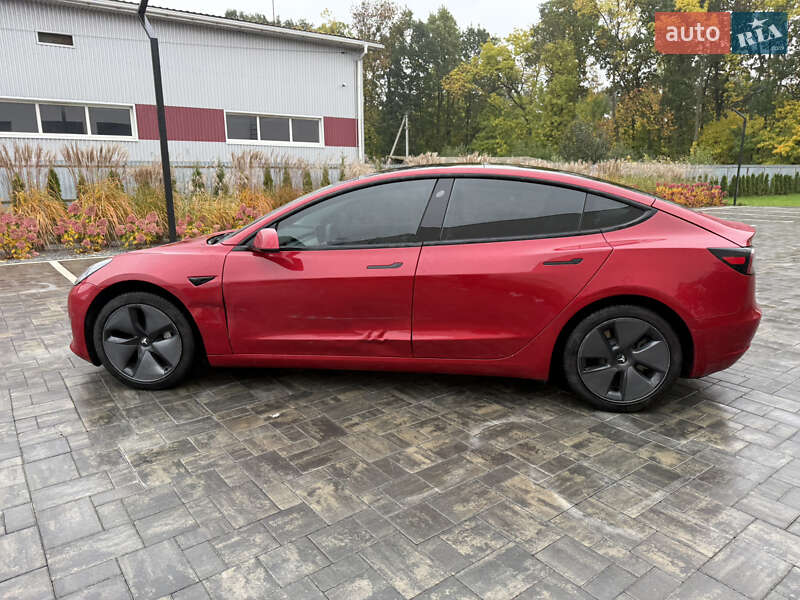 Седан Tesla Model 3 2021 в Луцке фото 5 Седан Tesla Model 3 2021 в Луцке