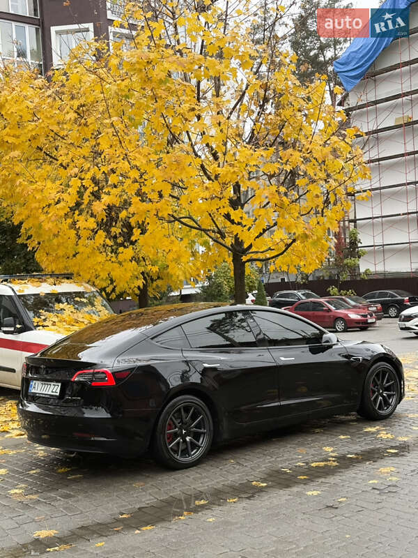 Tesla Model 3 2018