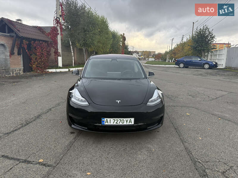 Седан Tesla Model 3 2019 в Киеве фото 3 Седан Tesla Model 3 2019 в Киеве