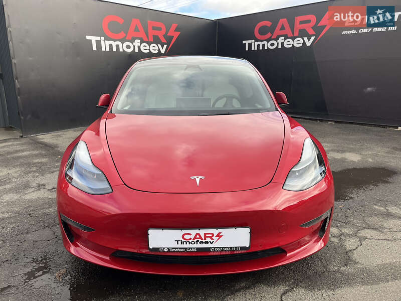 Седан Tesla Model 3 2022 в Киеве фото 5 Седан Tesla Model 3 2022 в Киеве