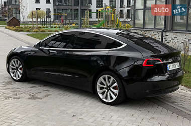 Седан Tesla Model 3 2019 в 
