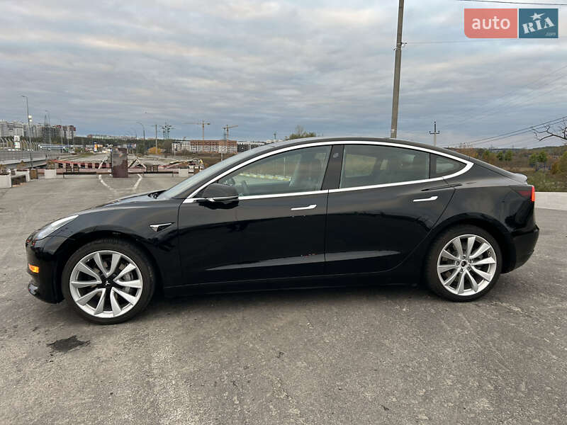 Седан Tesla Model 3 2019 в Ірпені фото 2 Седан Tesla Model 3 2019 в Ірпені