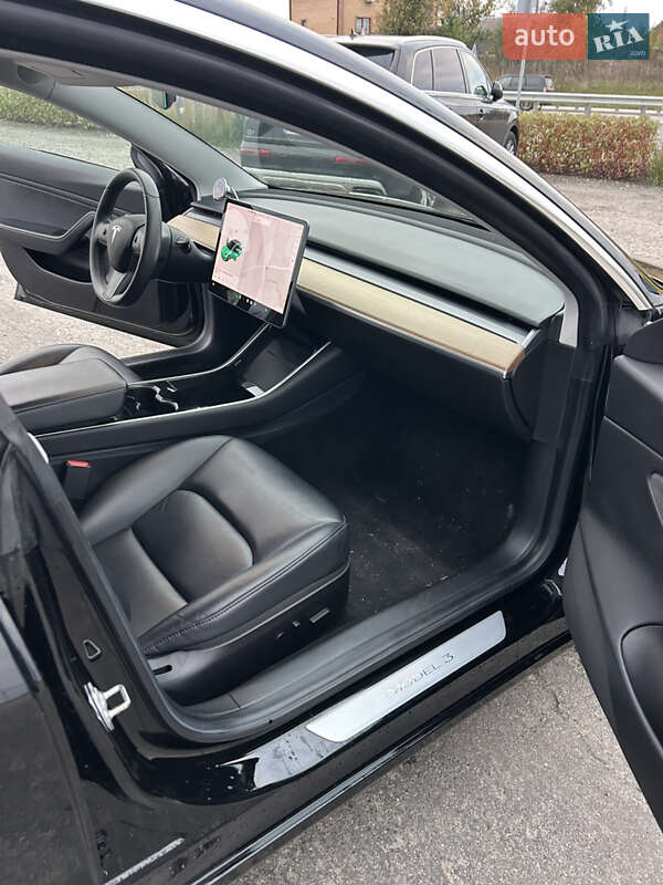Седан Tesla Model 3 2019 в Ірпені фото 12 Седан Tesla Model 3 2019 в Ірпені
