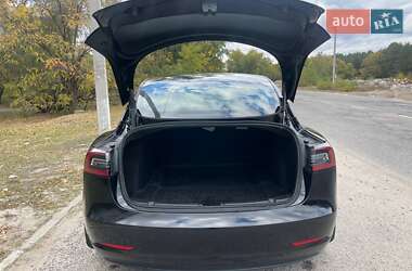 Седан Tesla Model 3 2023 в  фото 7 Седан Tesla Model 3 2023 в