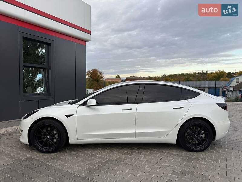 Седан Tesla Model 3 2022 в Кривому Розі фото 9 Седан Tesla Model 3 2022 в Кривому Розі