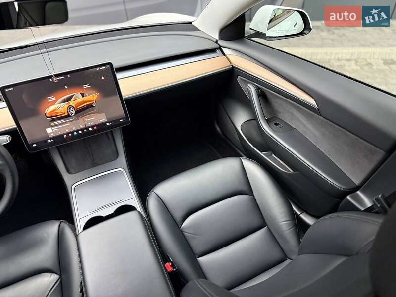 Седан Tesla Model 3 2022 в Кривому Розі фото 38 Седан Tesla Model 3 2022 в Кривому Розі