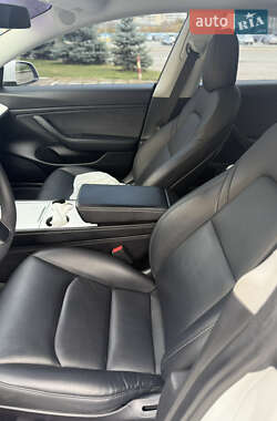 Седан Tesla Model 3 2021 в Борисполе фото 4 Седан Tesla Model 3 2021 в Борисполе
