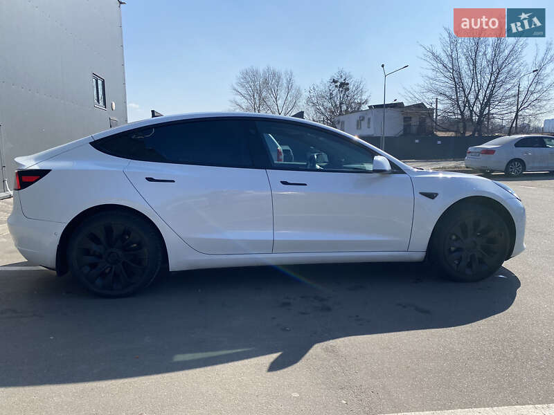 Седан Tesla Model 3 2018 в Киеве фото 11 Седан Tesla Model 3 2018 в Киеве