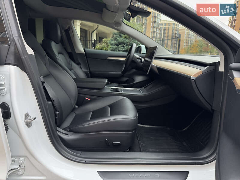 Седан Tesla Model 3 2021 в Киеве фото 6 Седан Tesla Model 3 2021 в Киеве