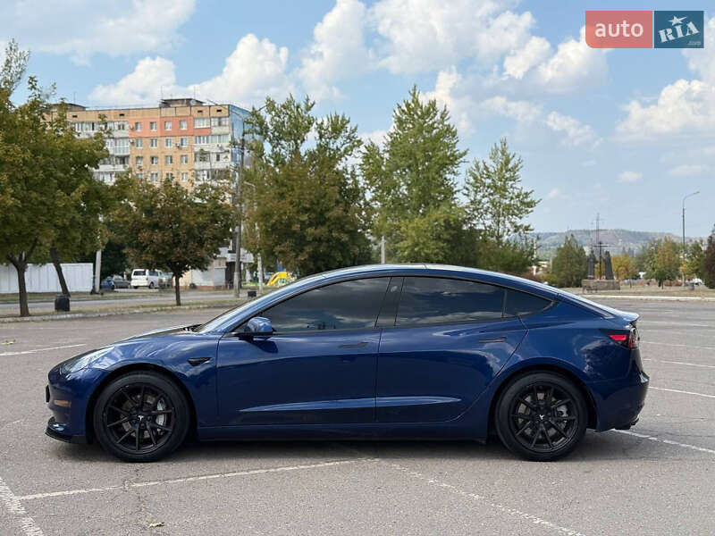 Седан Tesla Model 3 2021 в Кривому Розі фото 28 Седан Tesla Model 3 2021 в Кривому Розі