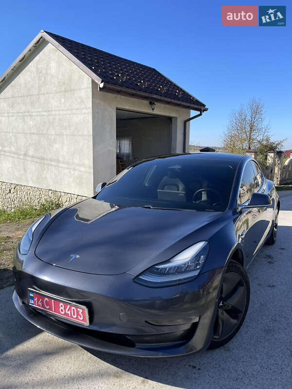 Седан Tesla Model 3 2020 в Львове фото 13 Седан Tesla Model 3 2020 в Львове