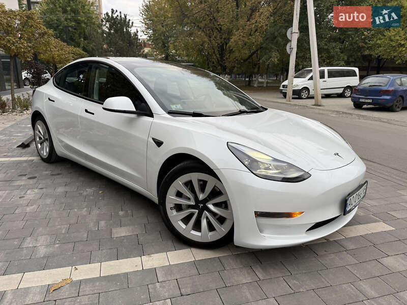 Седан Tesla Model 3 2021 в Ужгороде фото 11 Седан Tesla Model 3 2021 в Ужгороде