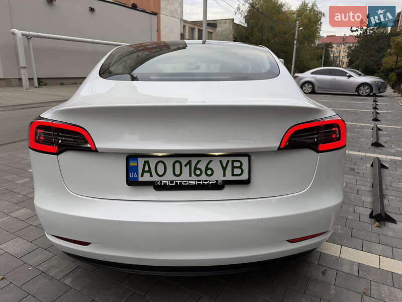 Седан Tesla Model 3 2021 в Ужгороде фото 16 Седан Tesla Model 3 2021 в Ужгороде
