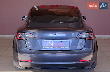Седан Tesla Model 3 2019 в 