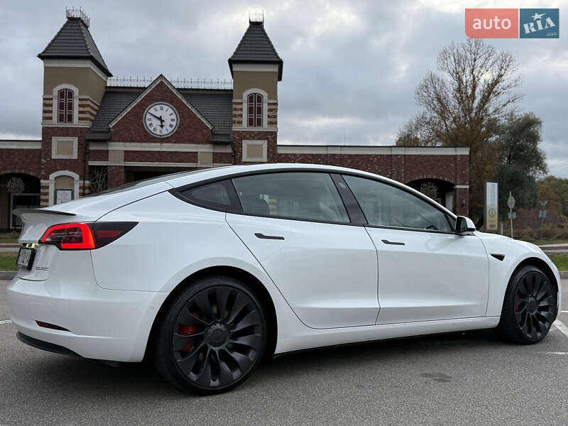 Седан Tesla Model 3 2021 в Киеве фото 12 Седан Tesla Model 3 2021 в Киеве