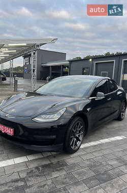Седан Tesla Model 3 2019 в Луцьку