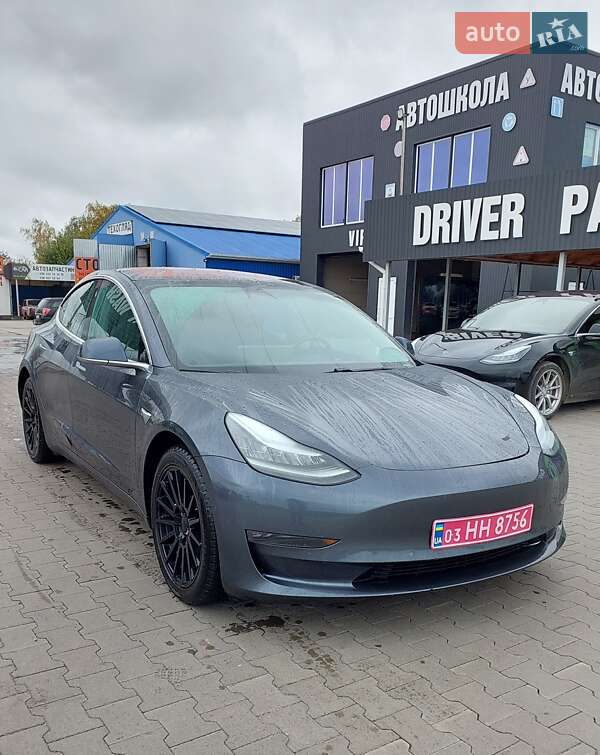 Седан Tesla Model 3 2018 в Києві фото 8 Седан Tesla Model 3 2018 в Києві