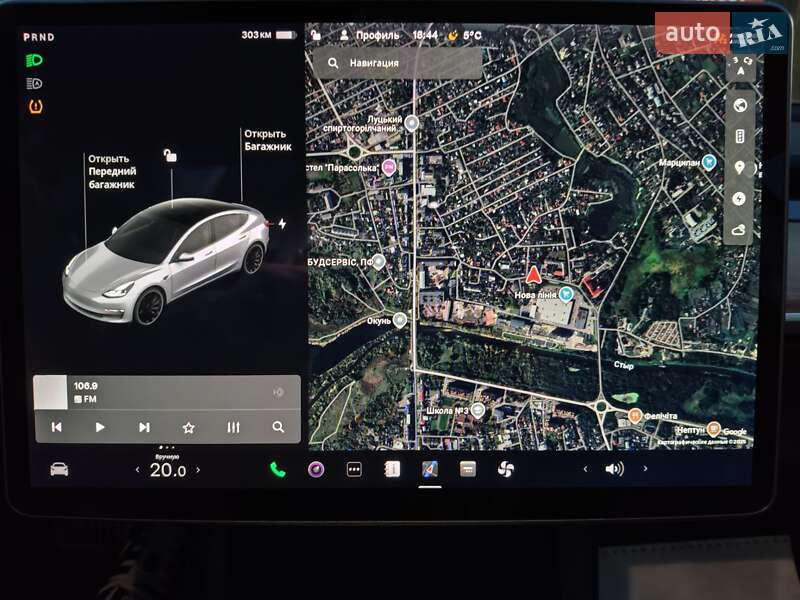 Седан Tesla Model 3 2021 в Луцьку