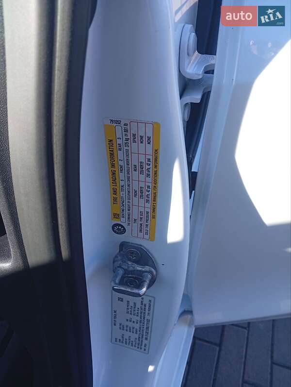 Седан Tesla Model 3 2020 в Луцьку фото 16 Седан Tesla Model 3 2020 в Луцьку